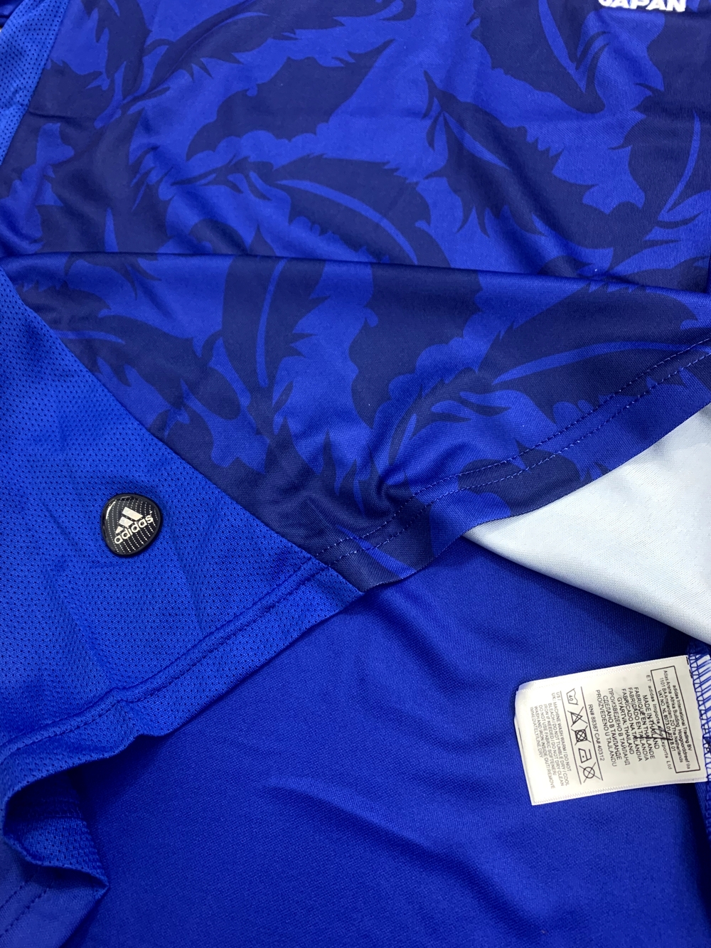 adidas Japan 2010 Retro Jersey Size M - Picture 6 of 6